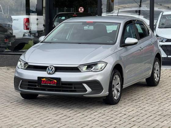 VOLKSWAGEN POLO 1.0 MPI MANUAL VOLKSWAGEN POLO 1.0 MPI MANUAL